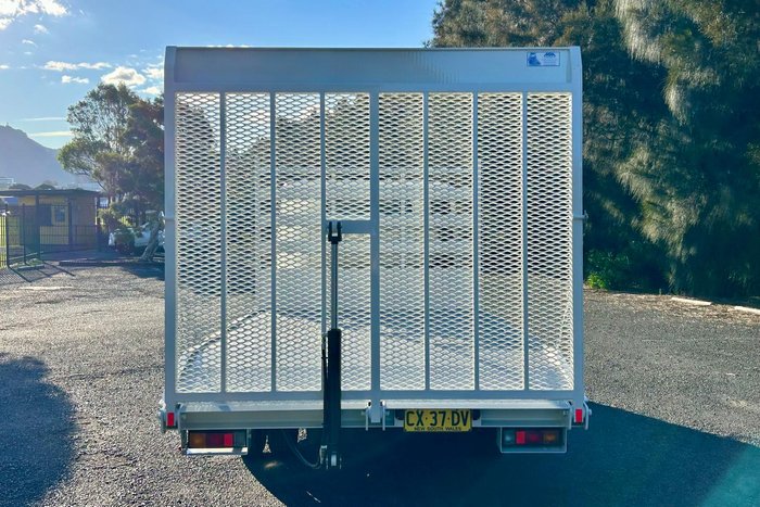 2020 Fuso Canter