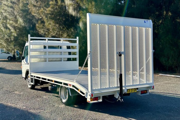 2020 Fuso Canter