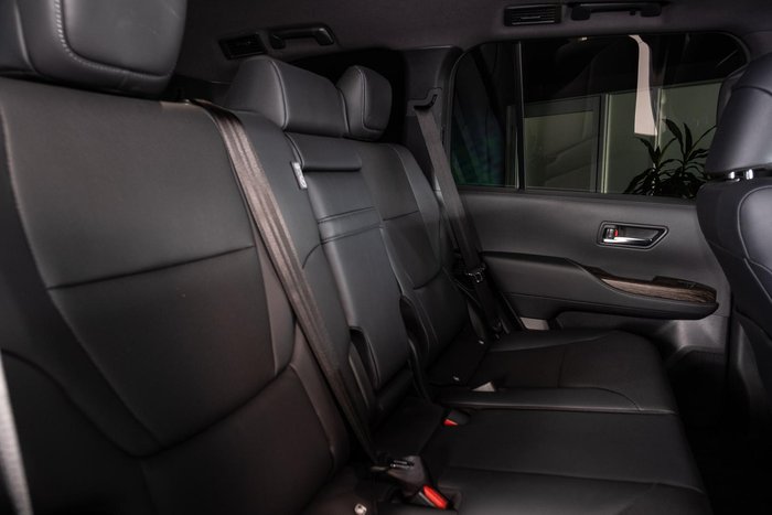 2025 Toyota Landcruiser VX