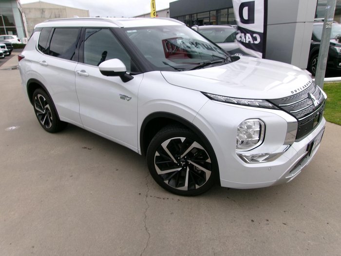 2023 Mitsubishi Outlander PHEV Exceed