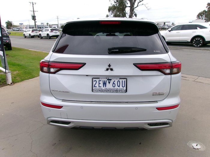 2023 Mitsubishi Outlander PHEV Exceed