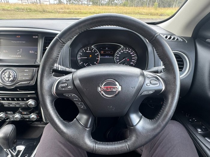 2019 Nissan Pathfinder ST