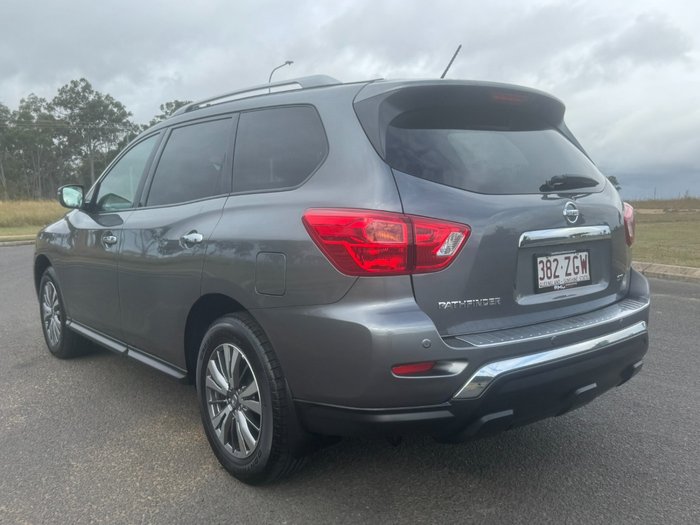 2019 Nissan Pathfinder ST