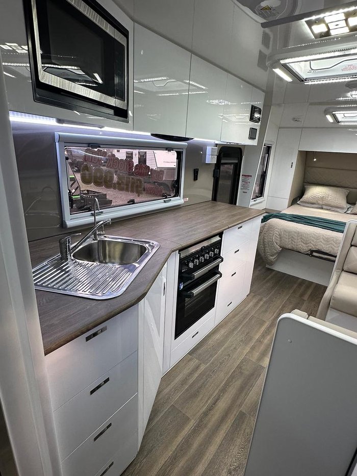 2025 Red Centre Kimberley Plus 196 Type A (was $129,490 now $99,990)