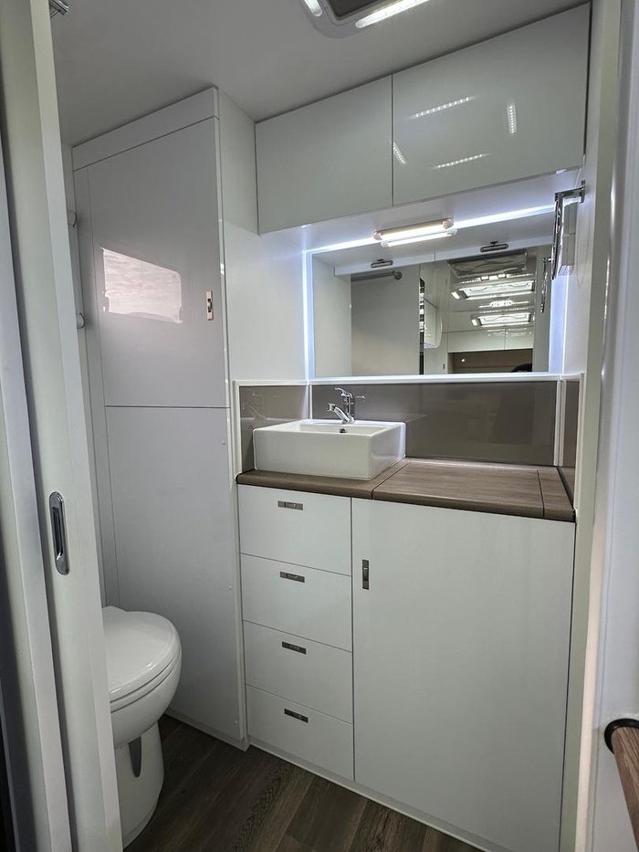 2025 Red Centre Kimberley Plus 196 Type A (was $129,490 now $99,990)