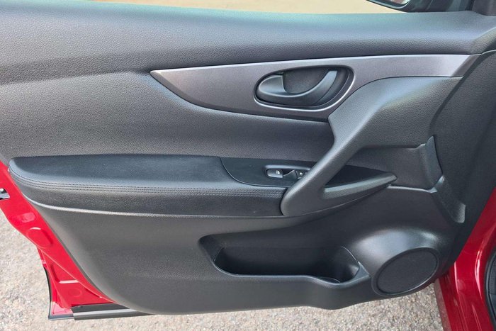 2018 Nissan QASHQAI ST J11 Series 2 Magnetic Red
