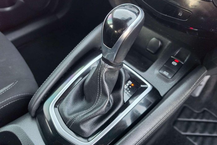 2018 Nissan QASHQAI ST J11 Series 2 Magnetic Red