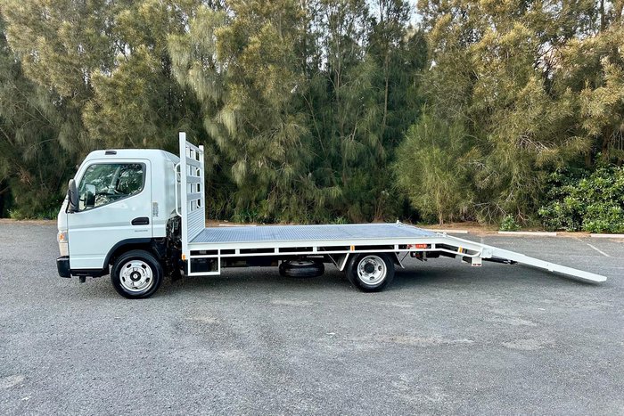 2019 Fuso Canter