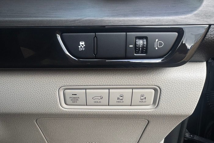 2023 Kia Carnival Platinum