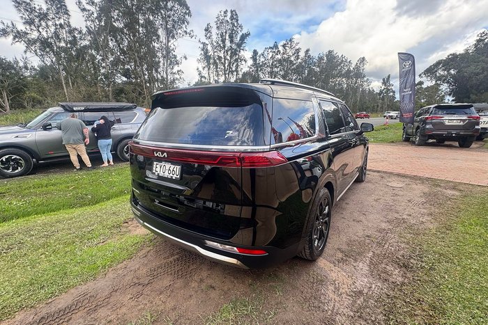 2023 Kia Carnival Platinum