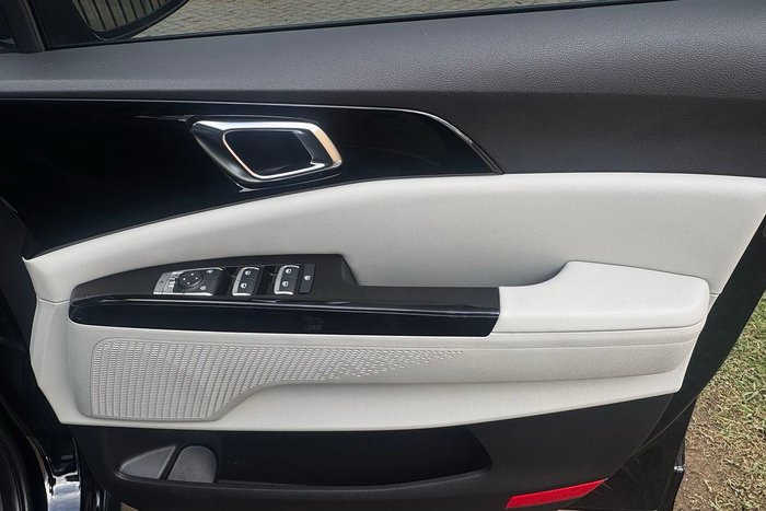2023 Kia Carnival Platinum
