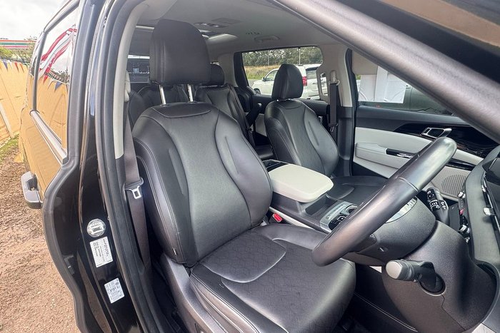 2023 Kia Carnival Platinum