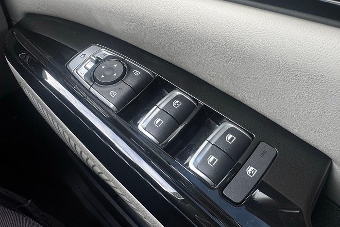 2023 Kia Carnival Platinum