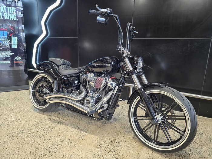 Harley-Davidson Breakout 114 (FXBRS) Softail