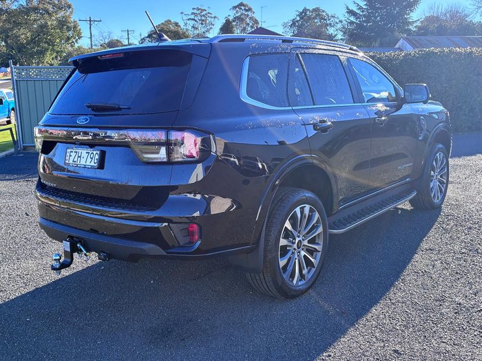 2025 Ford Everest Platinum