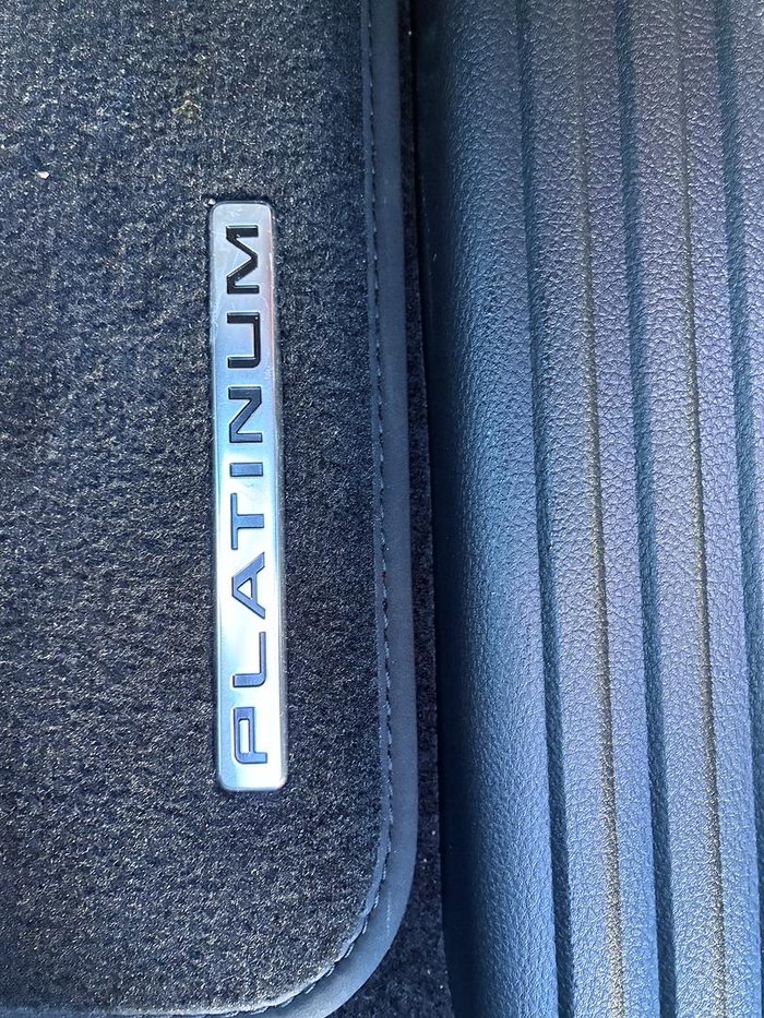 2025 Ford Everest Platinum