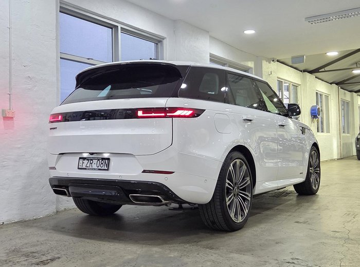 2025 Land Rover Range Rover Sport PHEV P460e Autobiography