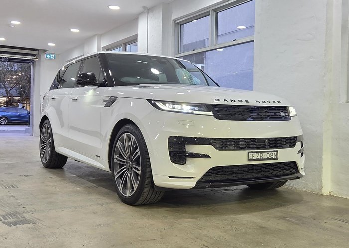 2025 Land Rover Range Rover Sport