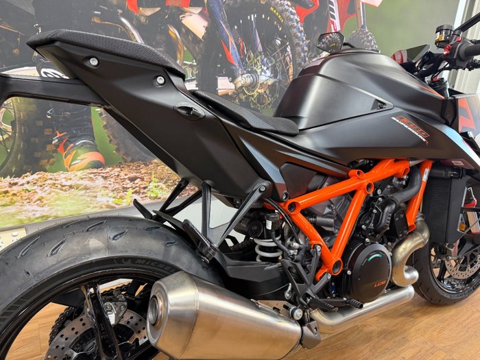 2026 Ktm 1390 SUPER DUKE R Black