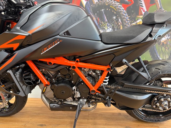 2026 Ktm 1390 SUPER DUKE R Black