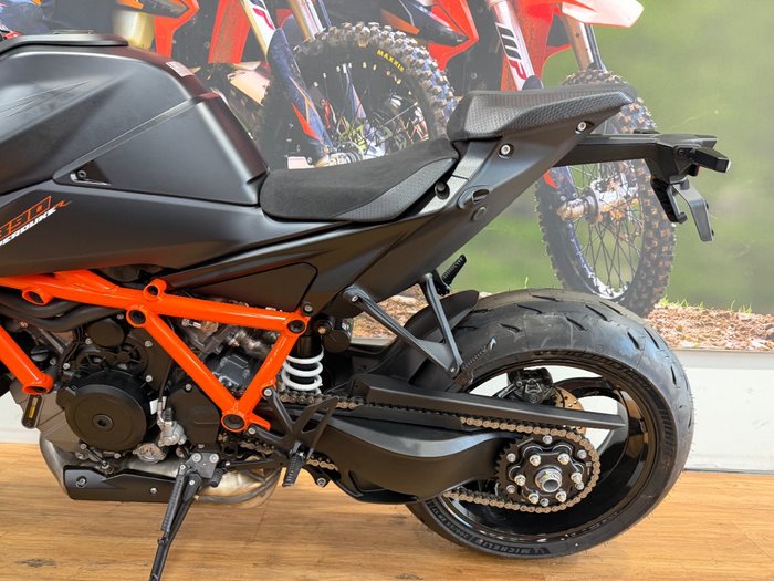 2026 Ktm 1390 SUPER DUKE R Black