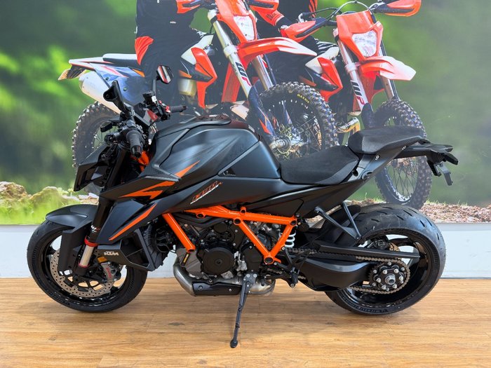 2026 Ktm 1390 SUPER DUKE R Black