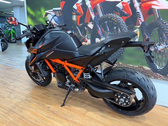 2026 Ktm 1390 SUPER DUKE R Black