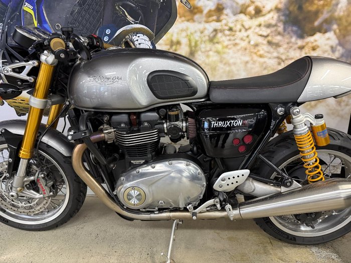 2017 Triumph THRUXTON R SLIVER