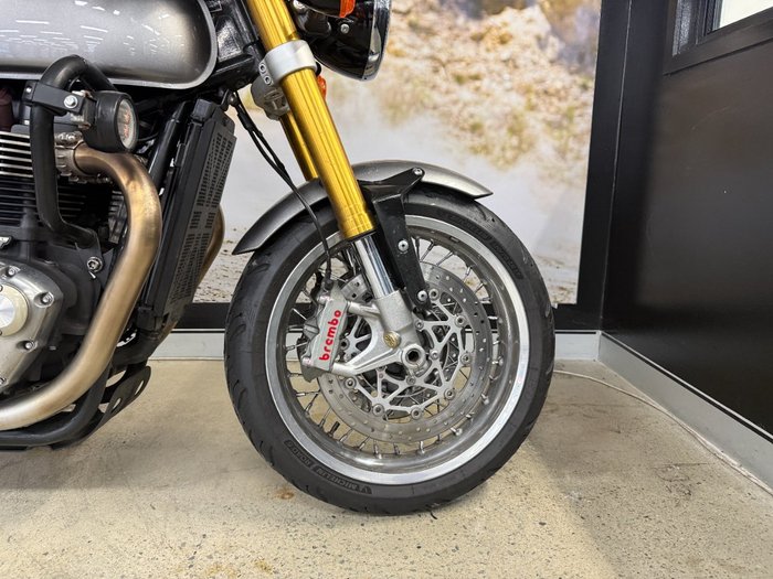 2017 Triumph THRUXTON R SLIVER