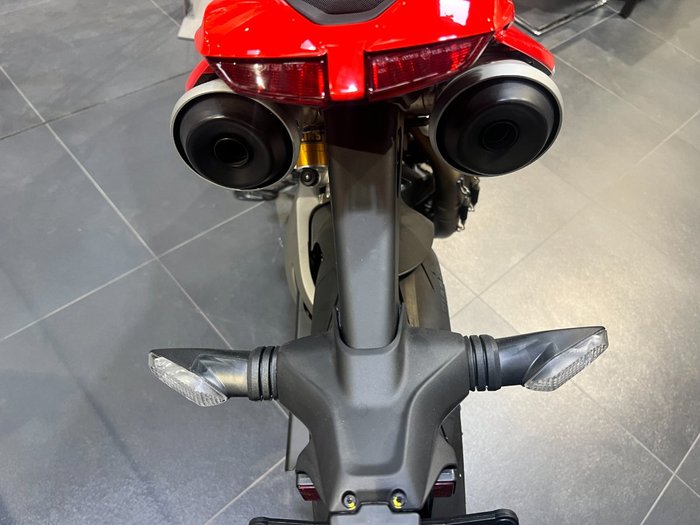 2025 Ducati HYPERMOTARD 950 SP