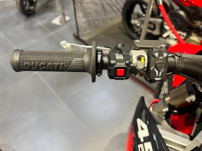 2026 Ducati DESMO 450 MX