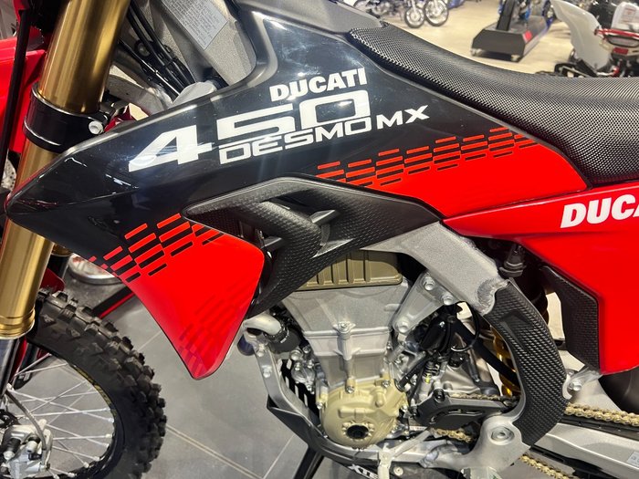 2026 Ducati DESMO 450 MX