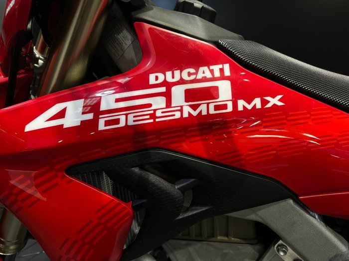 2026 Ducati DESMO 450 MX RED
