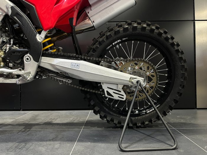 2026 Ducati DESMO 450 MX RED