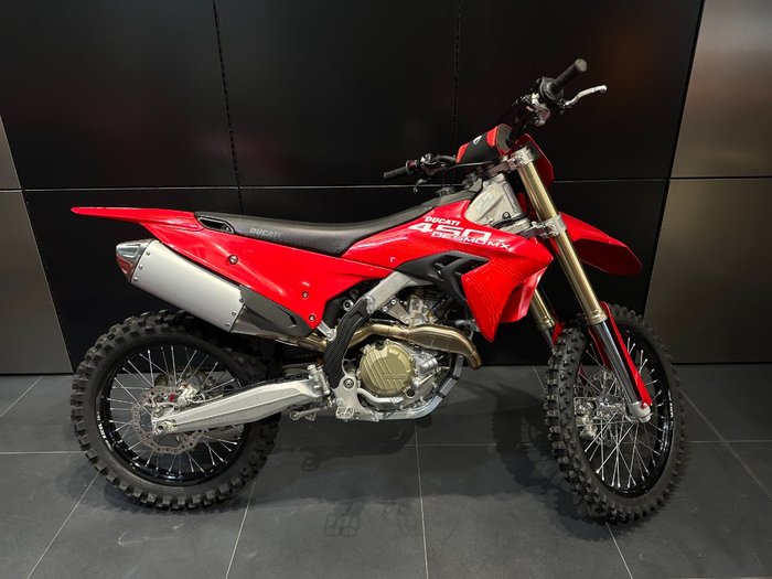 2026 Ducati DESMO 450 MX RED