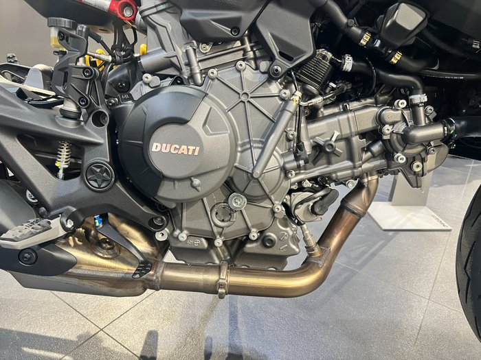 2026 Ducati Monster Plus RED