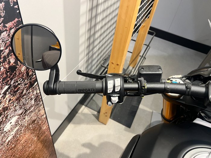 2025 Ducati SCRAMBLER SPORT PRO BLACK