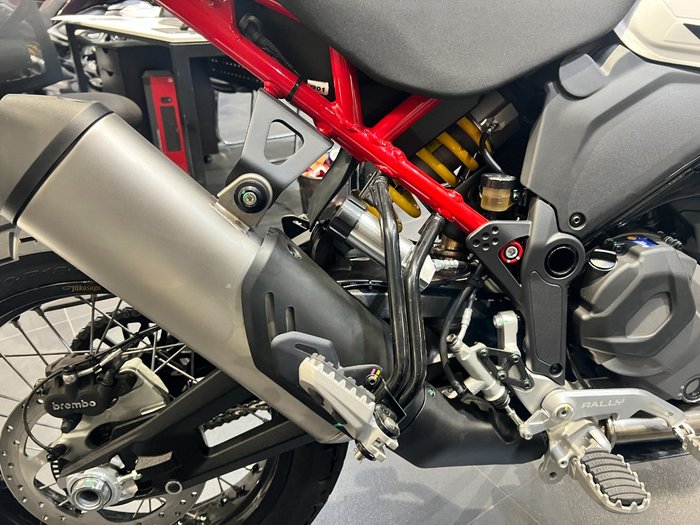 2025 Ducati DESERTX RALLY WHITE
