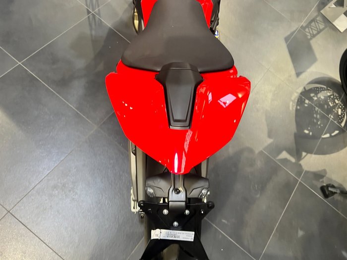 2026 Ducati STREETFIGHTER V4 RED