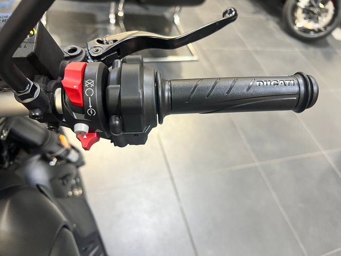 2026 Ducati SCRAMBLER ICON BLACK