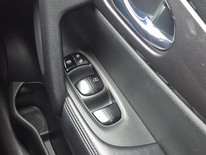 2019 Nissan X-TRAIL ST