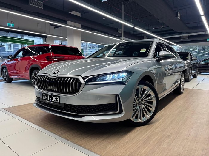 2026 SKODA Superb Select PHEV