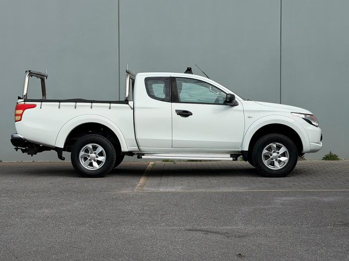 2018 Mitsubishi Triton GLX+