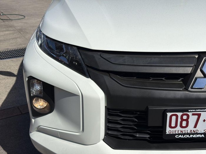 2021 Mitsubishi Triton GLX