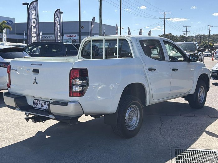 2021 Mitsubishi Triton GLX