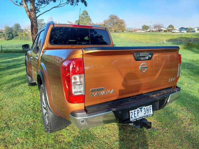 2016 Nissan Navara ST-X