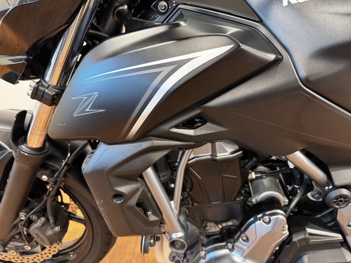 2017 Kawasaki Z650L BLACK