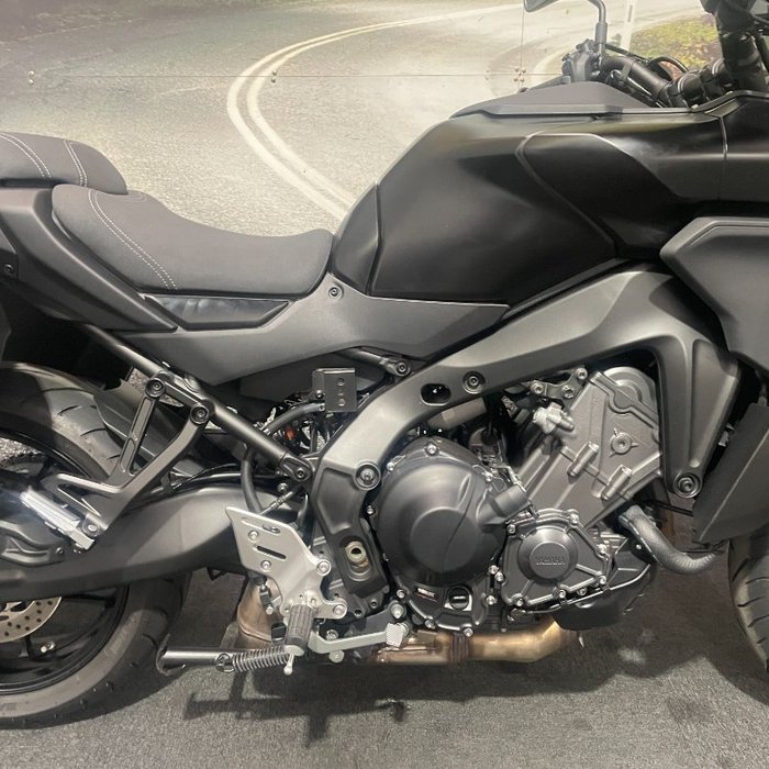 2025 Yamaha TRACER 9 GT (MT-09TRASP) Black