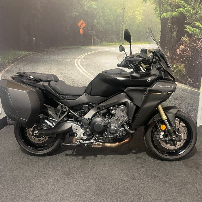 2025 Yamaha TRACER 9 GT (MT-09TRASP) Black