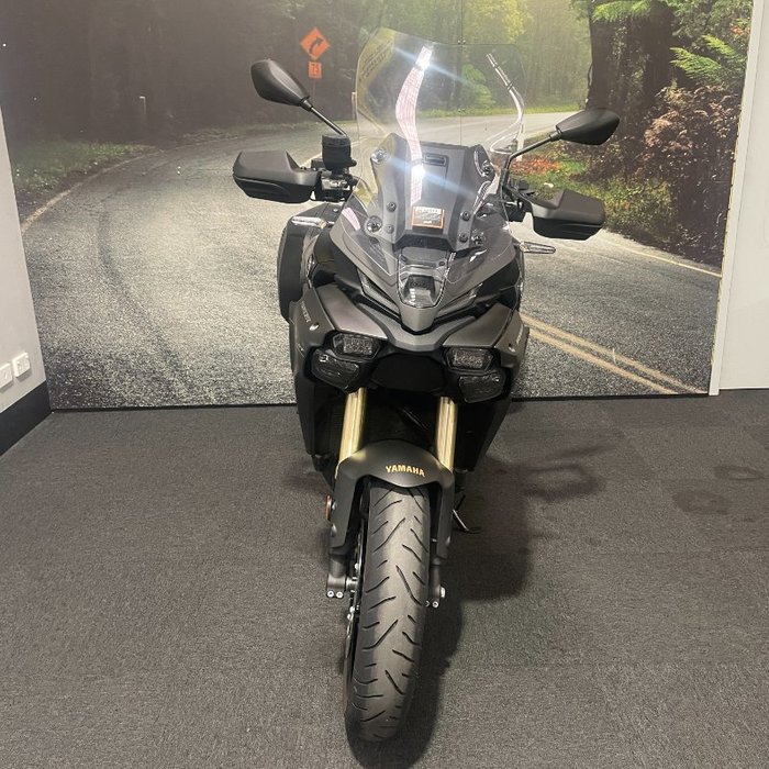 2025 Yamaha TRACER 9 GT (MT-09TRASP) Black